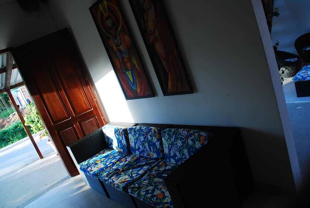 Hotel Utueane Λετίσια Εξωτερικό φωτογραφία