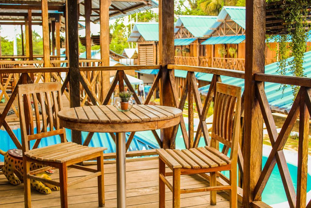 Hotel Utueane Λετίσια Εξωτερικό φωτογραφία