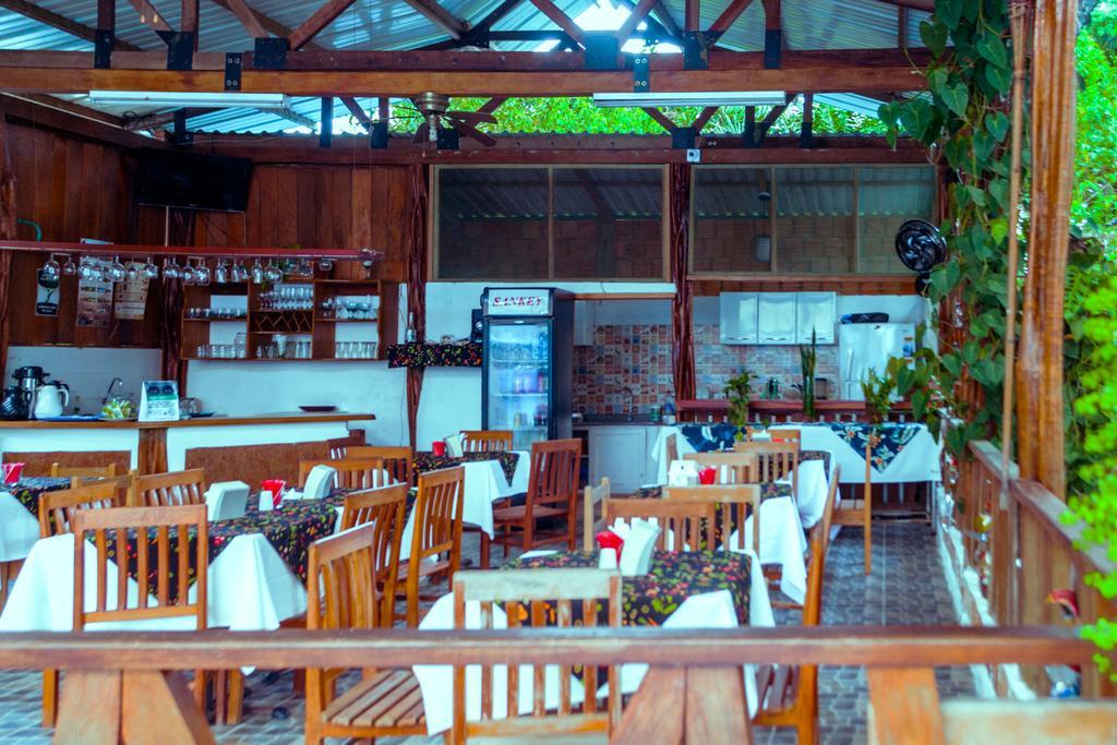 Hotel Utueane Λετίσια Εξωτερικό φωτογραφία